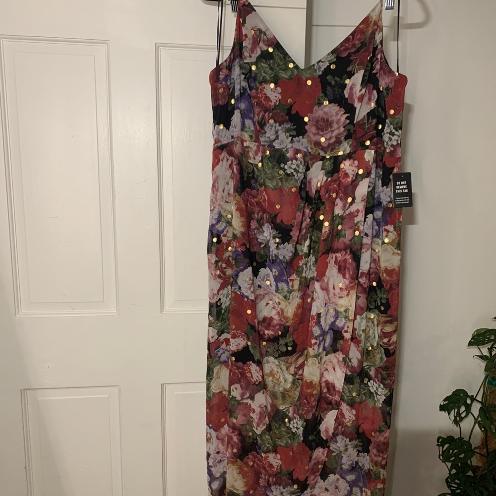 Express | high low midi dress. Floral and gold polka dot.